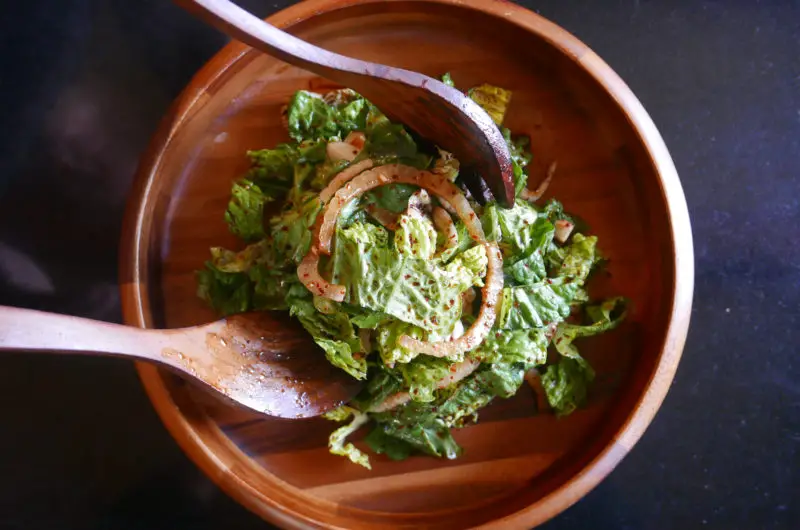 Korean Lettuce Salad (Romaine Sangchu Geotjeori)