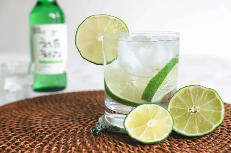 Soju Cocktail Recipe: Soju and Tonic