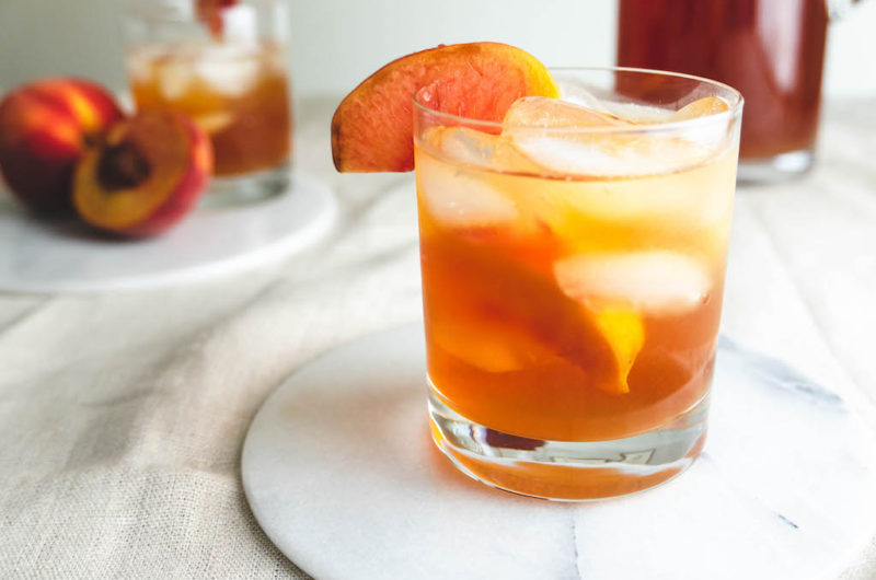 Peach Sweet Tea and Bourbon Cocktail